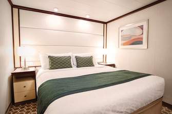 Princess Cruises Regal Princess Interior 3.jpg